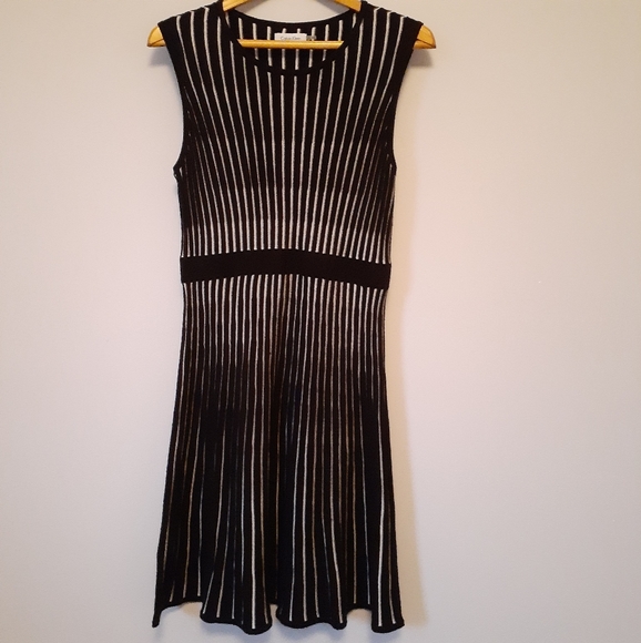 Striped Calvin Klein dress Size M - Picture 1 of 6